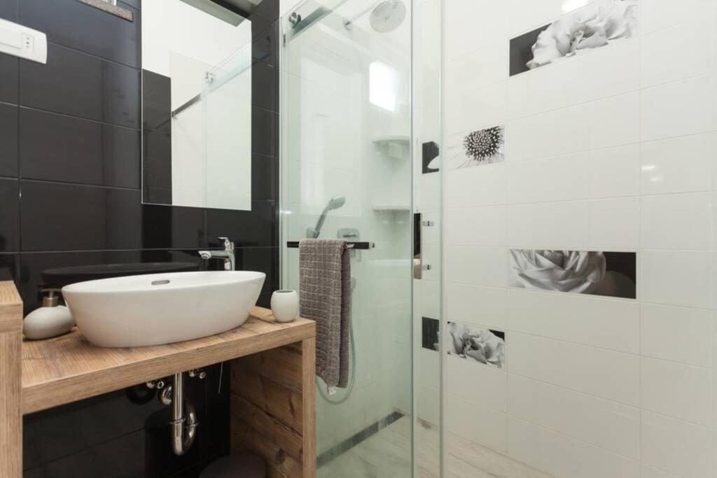 Ferienwohnung Apartman Luna Pula Exterior foto