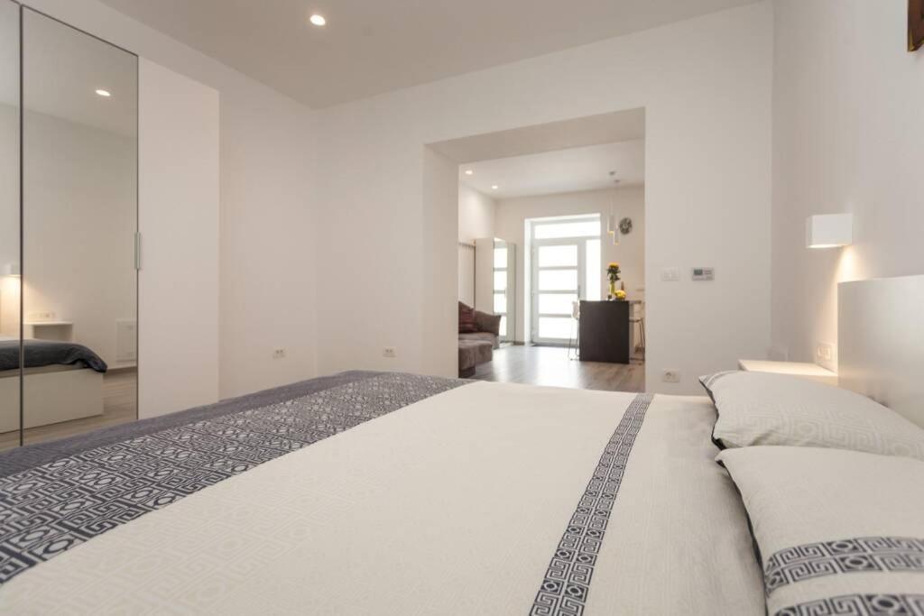 Ferienwohnung Apartman Luna Pula Exterior foto